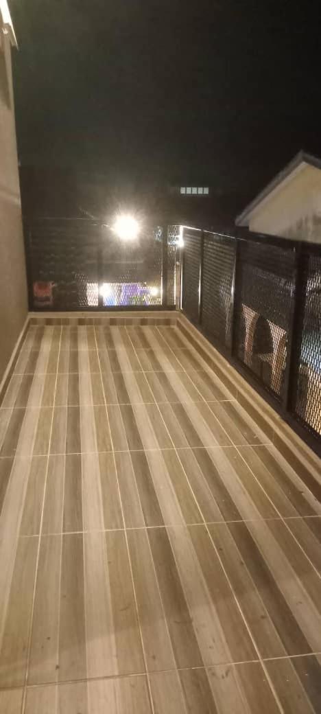 Weng Kong Homestay Slim River Phòng bức ảnh