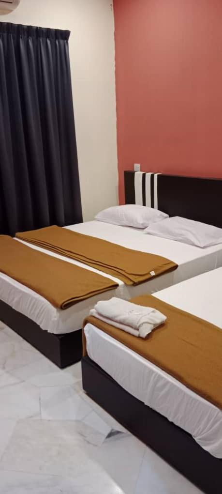 Weng Kong Homestay Slim River Phòng bức ảnh