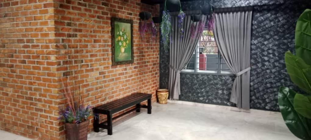 Weng Kong Homestay Slim River Phòng bức ảnh