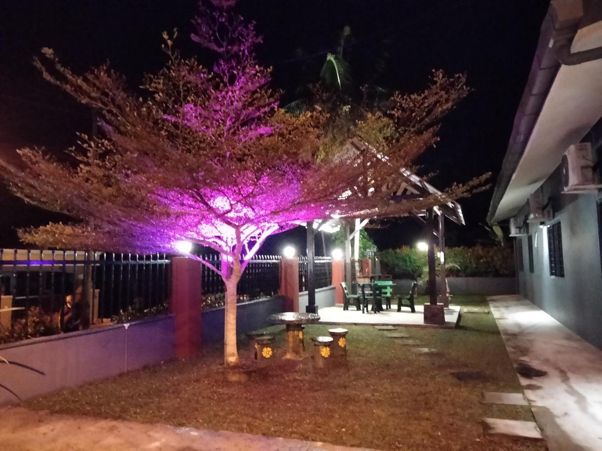 Weng Kong Homestay Slim River Phòng bức ảnh