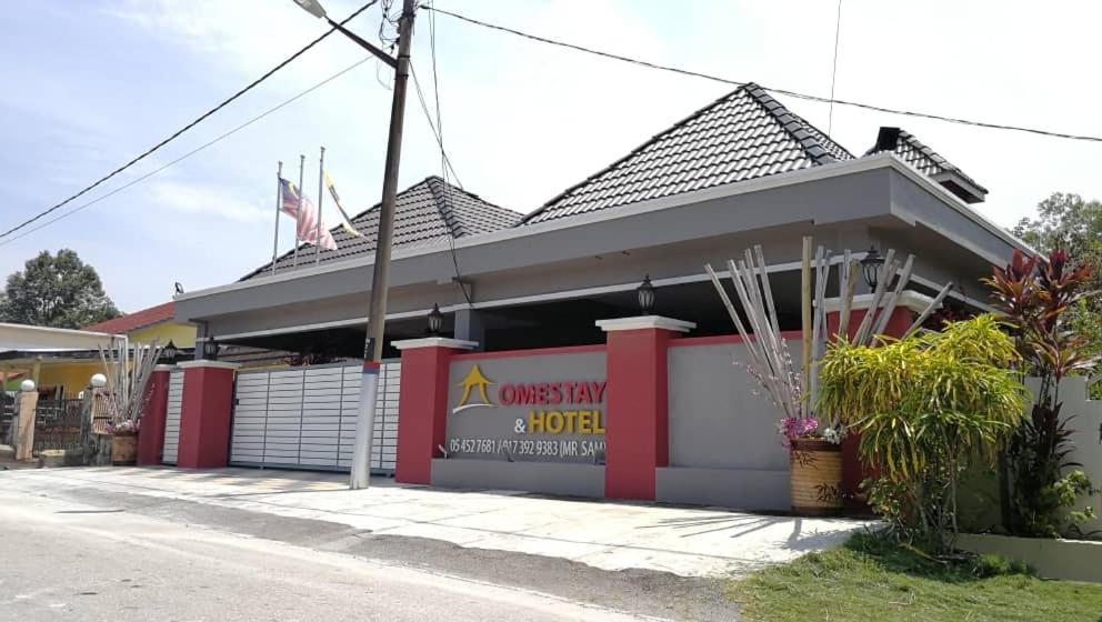 Weng Kong Homestay Slim River Ngoại thất bức ảnh